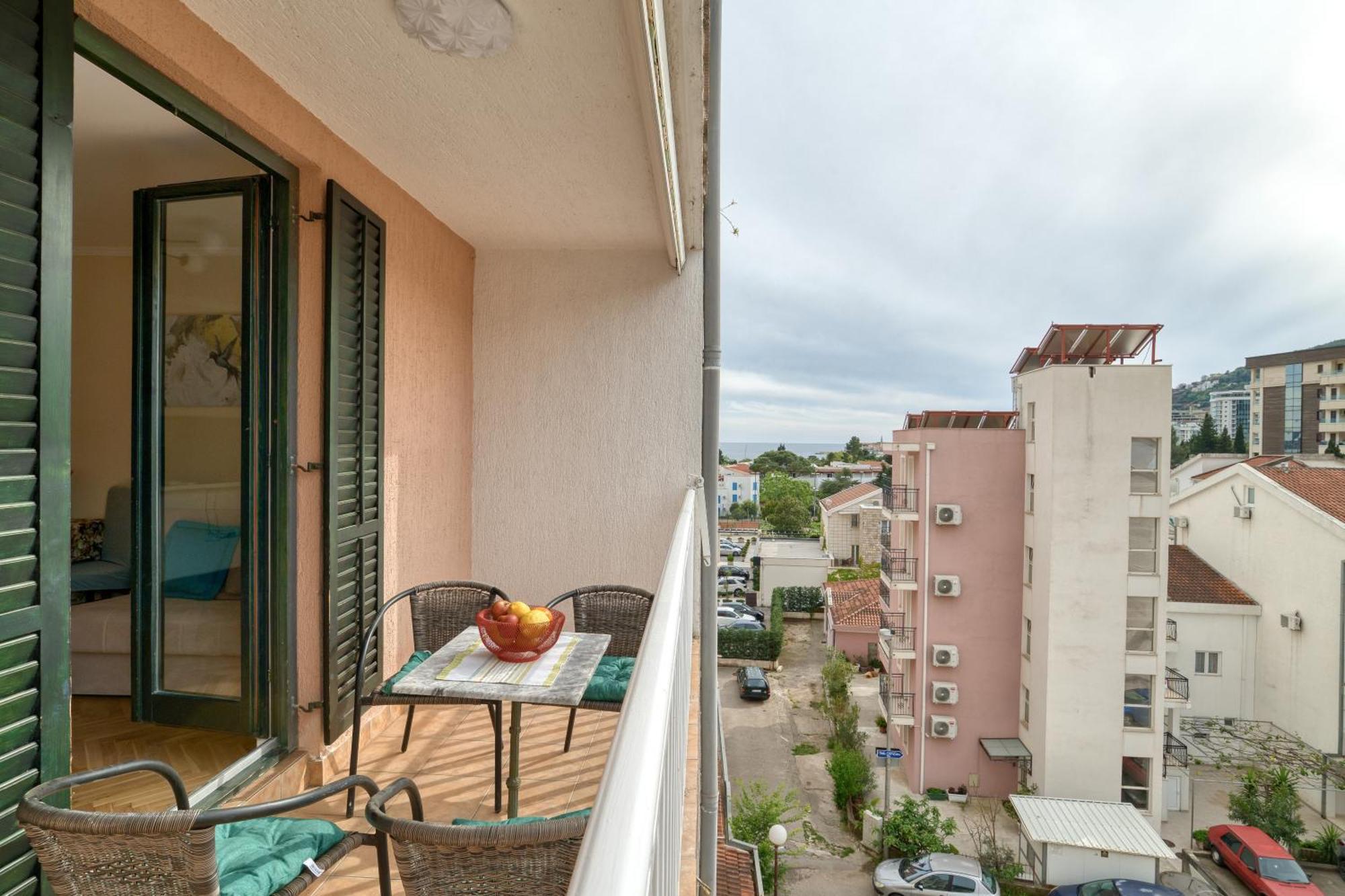 Comfort Apartment Near The Beach Budva Eksteriør bilde