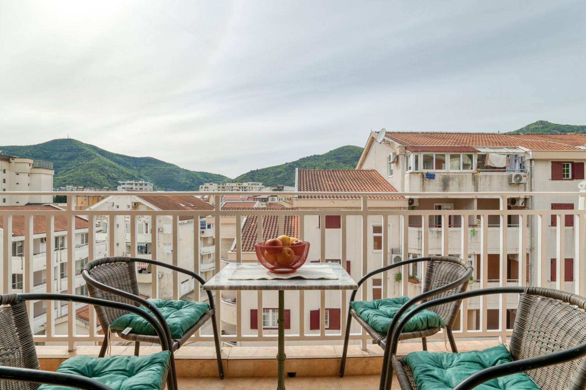 Comfort Apartment Near The Beach Budva Eksteriør bilde